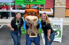 Mobilelink Conducts “Back to School Drive 2022” and Helps the Community in Need